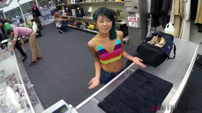 Asian masseuse give a happy ending in the pawn shop