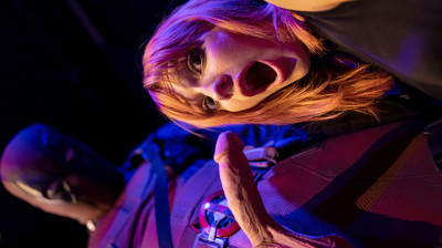 Deadpool se tape une jolie jeune fille