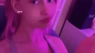 Dasha Koreyka finally showed her new vagina in her paid cart, but she was safely leaked