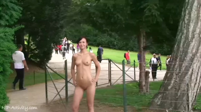 Slim Teen Daina Naked In Public