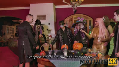 Mature lady fucking on Halloween